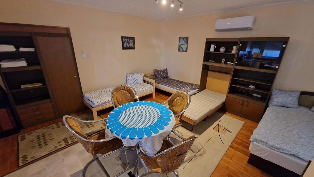 Friendly Apartment In The Suburb. Budapest Luaran gambar